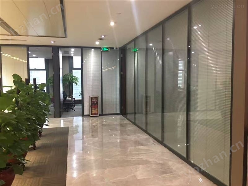 榆林史贝斯安装办公室玻璃隔断定做隔断门 传动装置