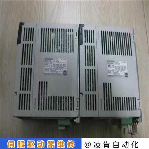 极品白丝嫩模被大哥操 爱福门IFM运动控制器维修 指示灯一直闪