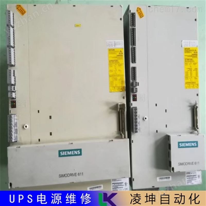 科华UPS电源无输出维修开机后无显示维修现场搞定