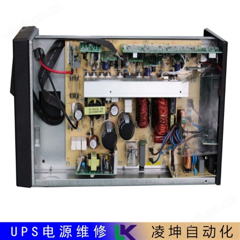 科华UPS电源无输出维修开机后无显示维修现场搞定