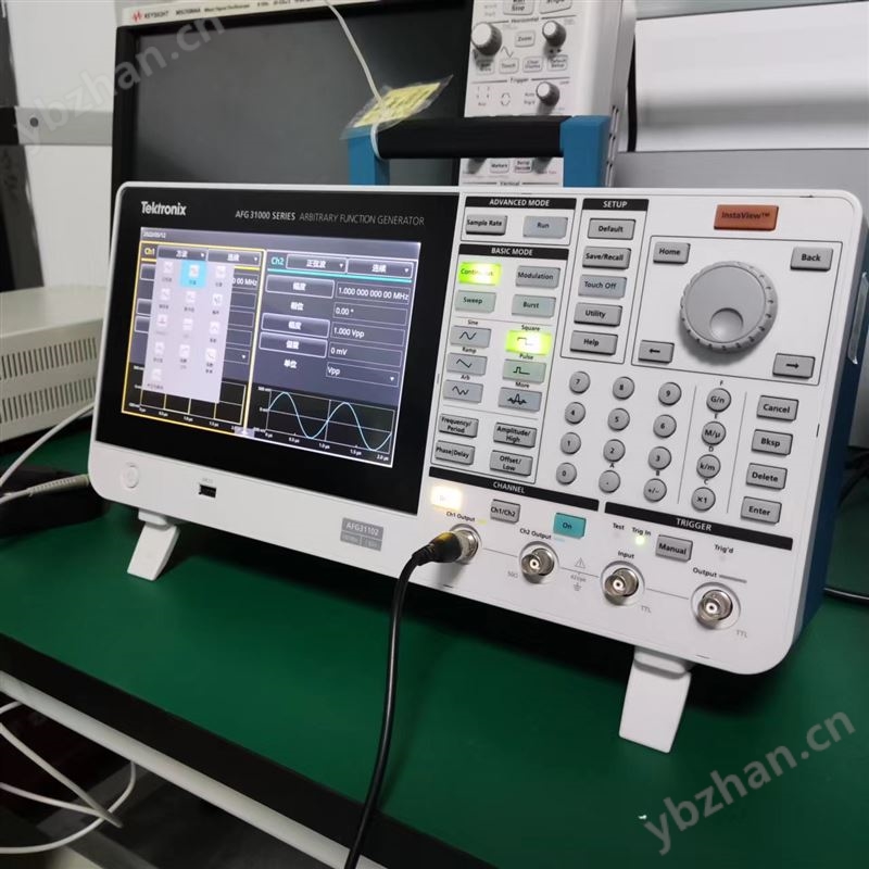 Tektronix泰克 信号发生器AFG31022 双通道 脉冲信号测试仪 频率25 MHz 产品关键词:泰克双通道信号发生器;泰克脉冲信号发生器;泰克31022;信号发生器afg31022;a...