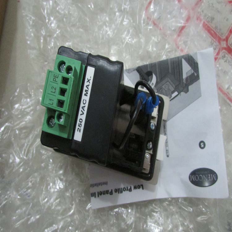 MENCOM 面板接口连接器 LP1-CH1-RJ45-R(3).jpg