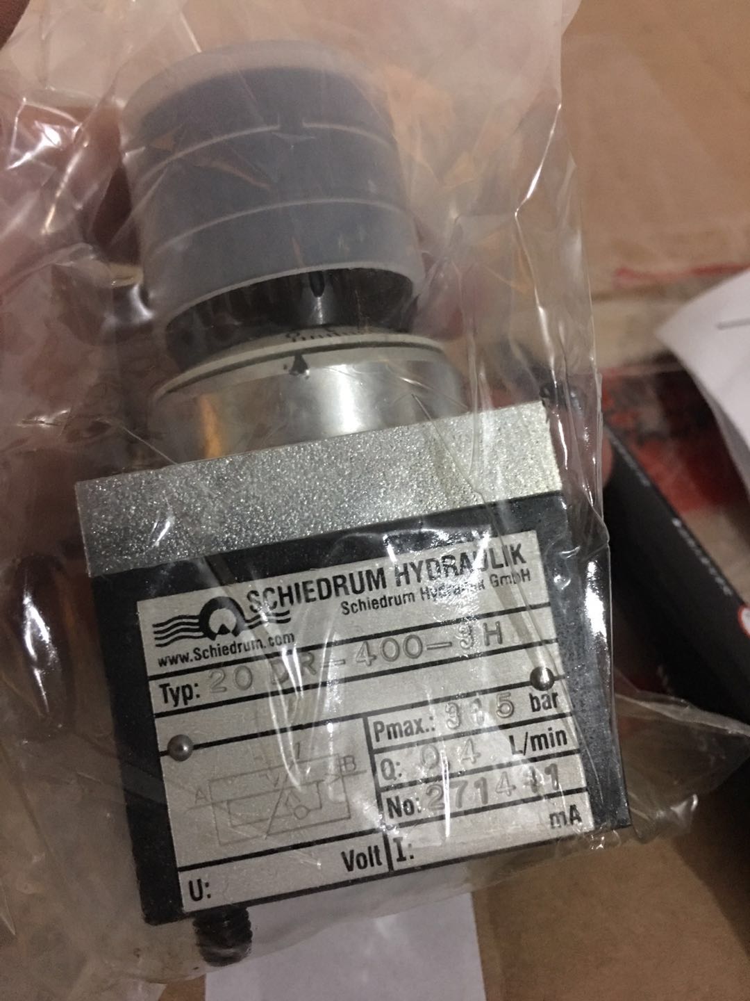 经典AV三级在线观看 MOOG D682-Z4809