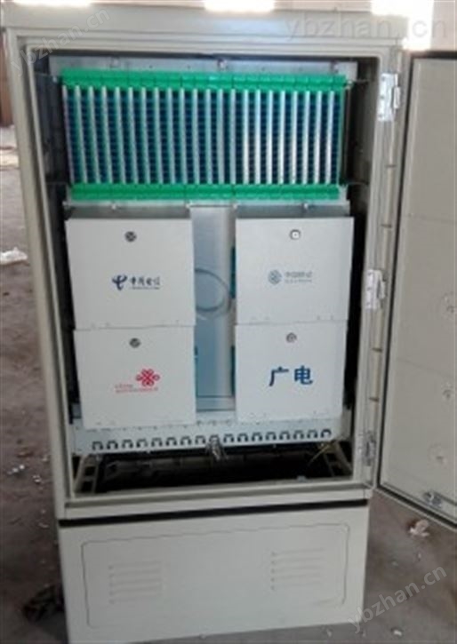 无跳接四网合一光缆交接箱