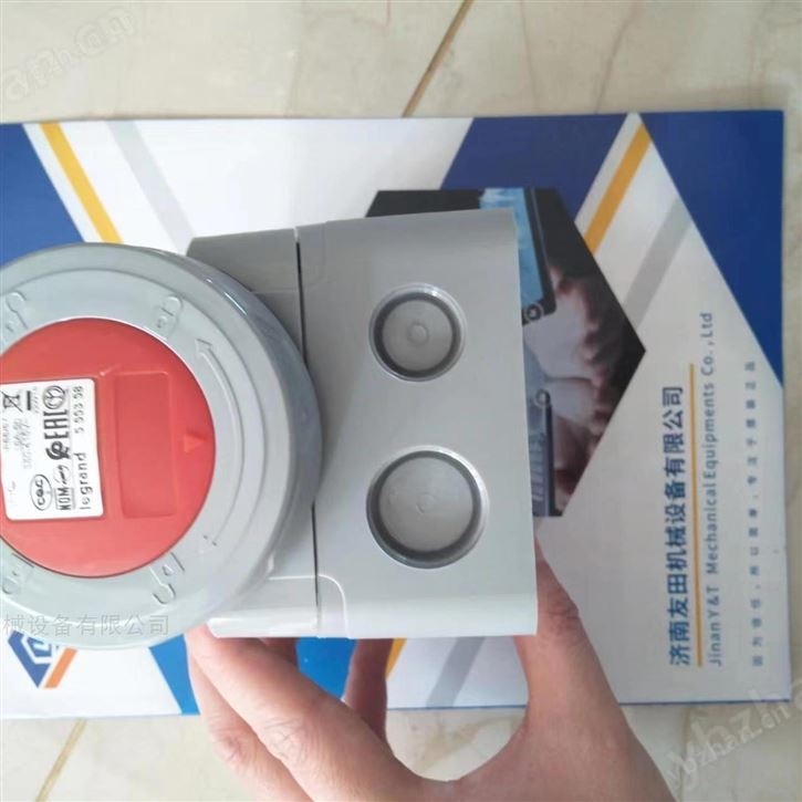 LEGRAND   555324  接线盒