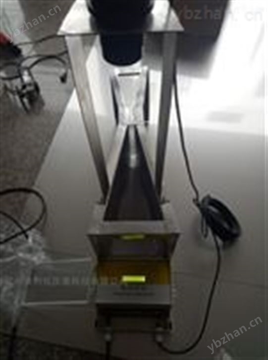 堰槽明渠流量计